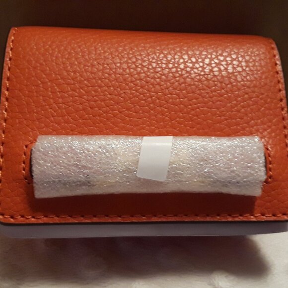 Michael Kors Carson Small Pebbled Leather Wallet color Red clay - Picture 1 of 7